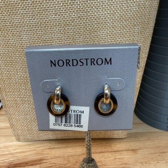 Nordstrom Gold-Tone & Tortoiseshell Oval Drop Earrings Nickel-Free 1.25-Inch Dro - Picture 3 of 7